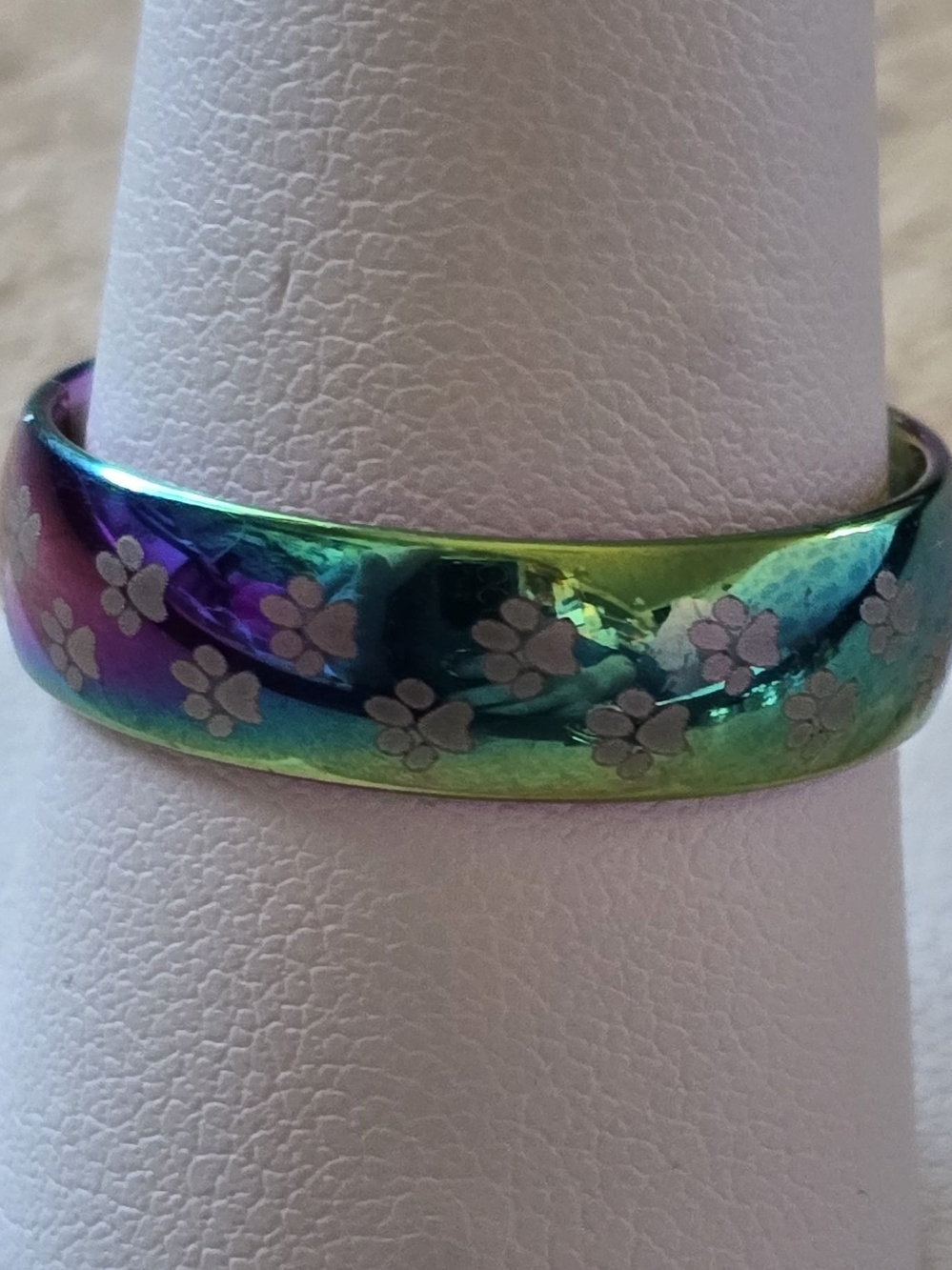 Multicolor Iridescent Paw Prints  Pattern Ring